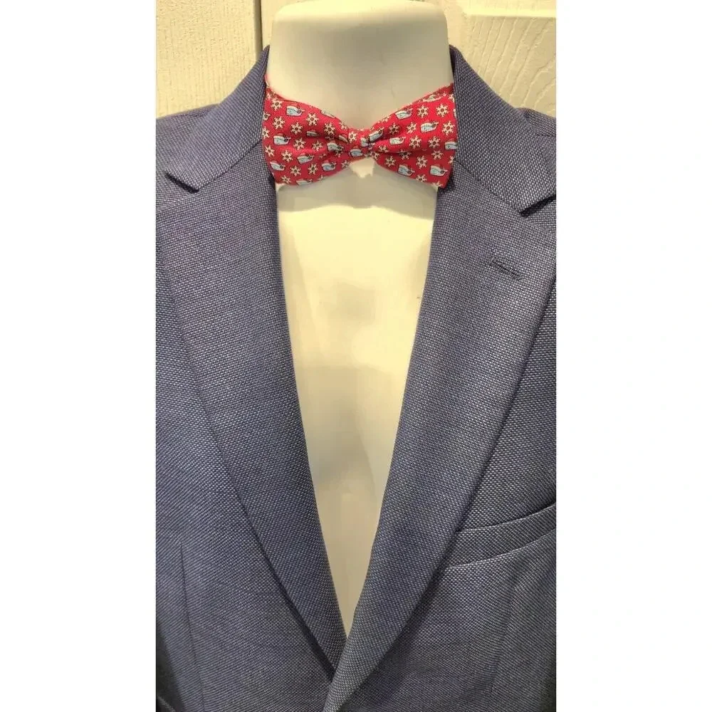 Vineyard Vines Bow Tie Silk Geometric Whale Logo USA Martha's Christmas Red